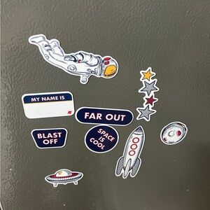 ❤️3/$20❤️ Spaced themed Planetbox magnets (1of2)